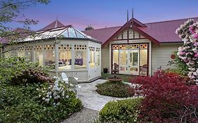 Bethany Manor Bed & Breakfast
